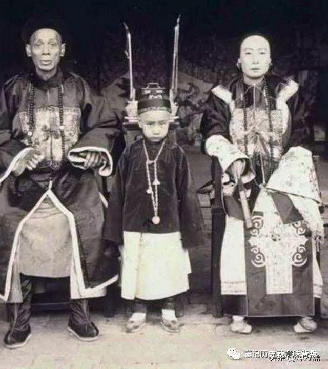關(guān)注古代傳統(tǒng)足型重塑現(xiàn)象，最新纏足吧熱議