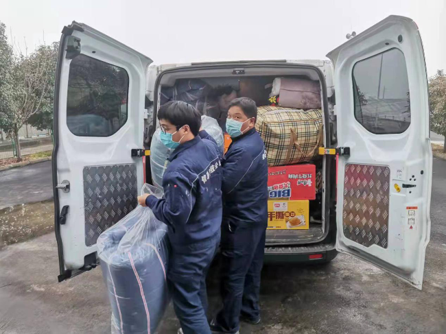禹州封路下的日常溫情觀察